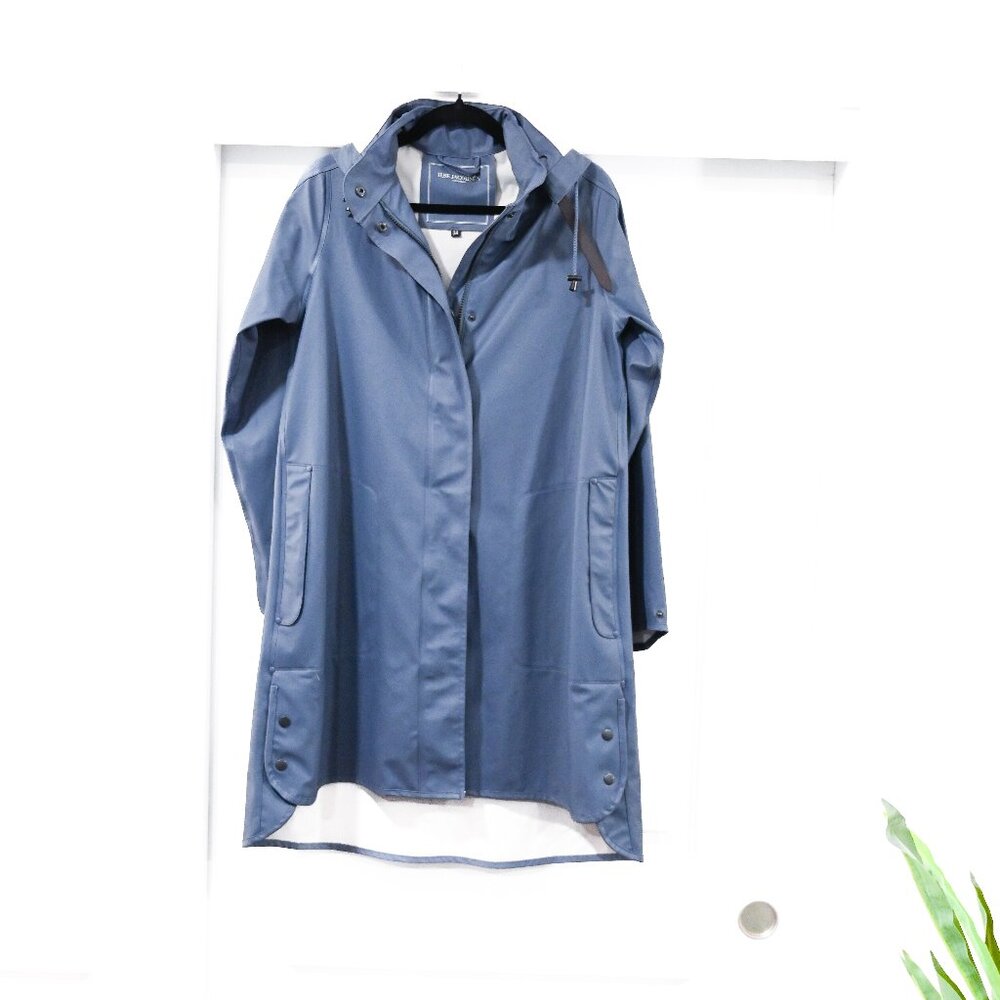 Ilse Jacobsen Size 4 Rain71 Blue Gray Otter Raincoat